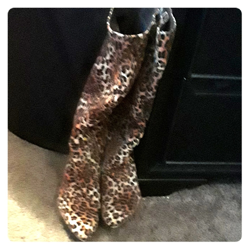 Size 11 Cheta Boots
